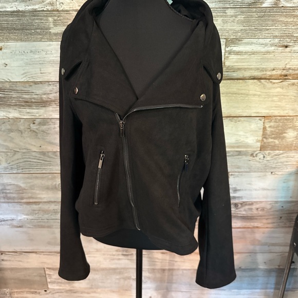 Sky Plus Black Suede Bomber Jacket With Pockets-NWT - Picture 1 of 4